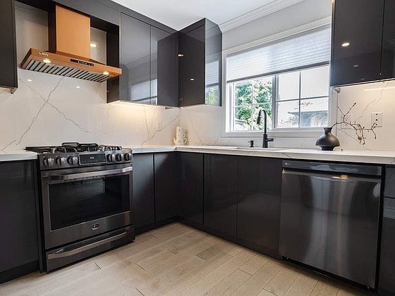 4th image of 5174 Thornburn Dr