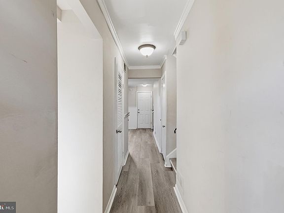 4th image of 5 McKinley Ave