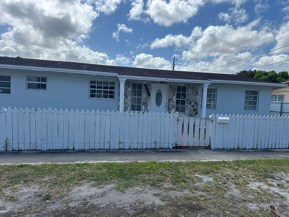 1st image of 323 NE 171st St