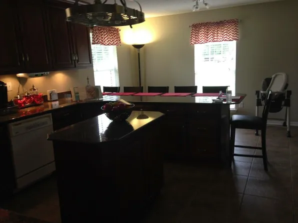 7975 Revolutionary Rd, Grand Bay, AL 36541