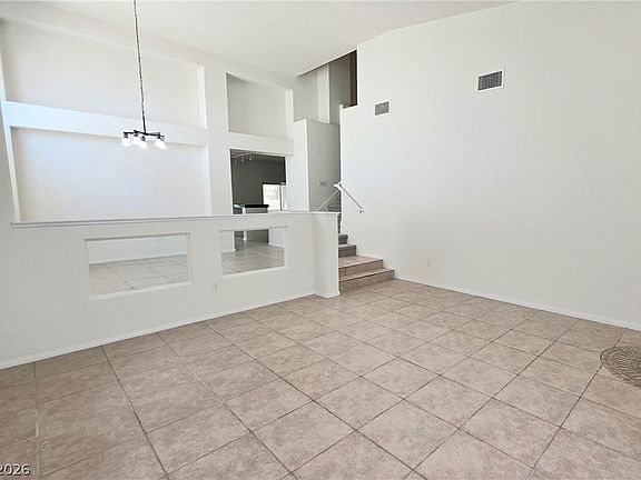 3rd image of 1420 Rose Garden Ln