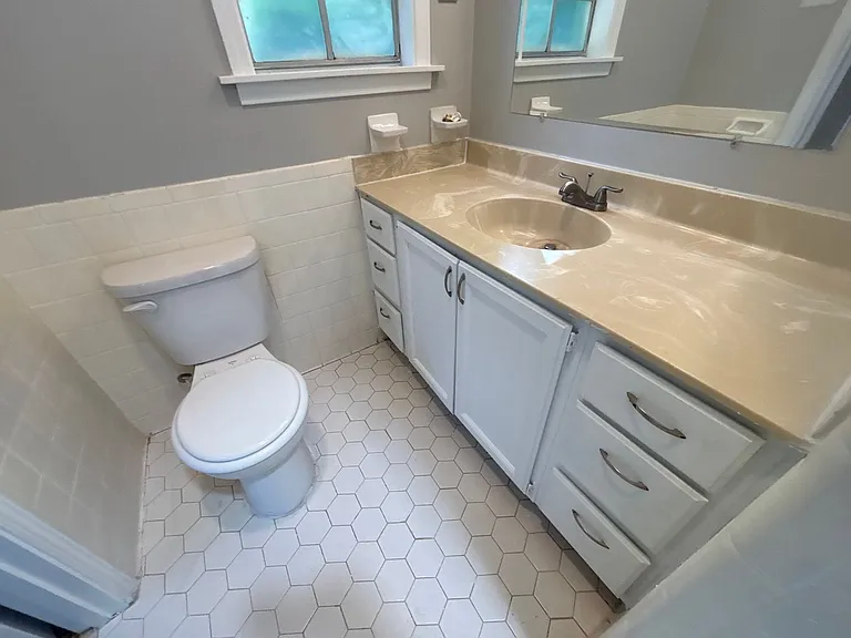 4199 Bacon St — Photo 29