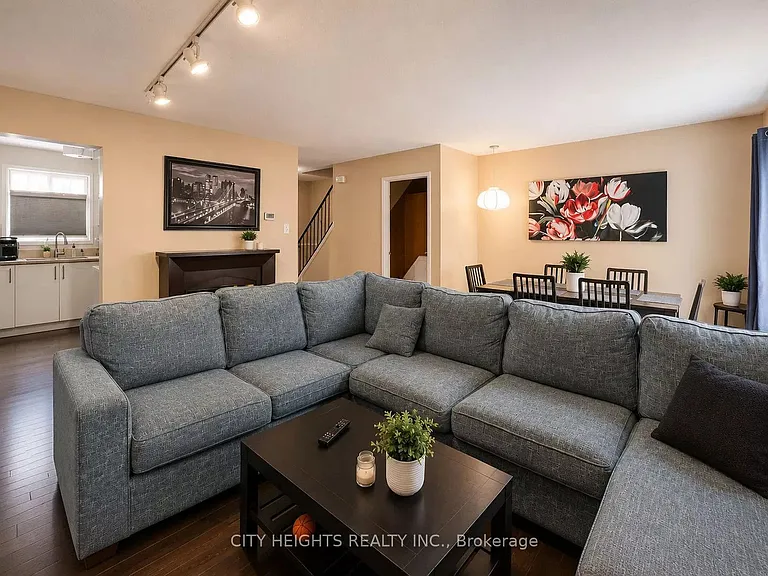 45 Hansen Rd N #20 — Photo 7