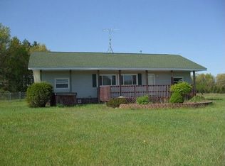 6655 Maple Hill Rd, Howard City, MI 49329