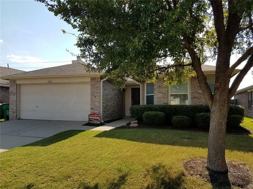 1st image of 2821 Terrace Dr