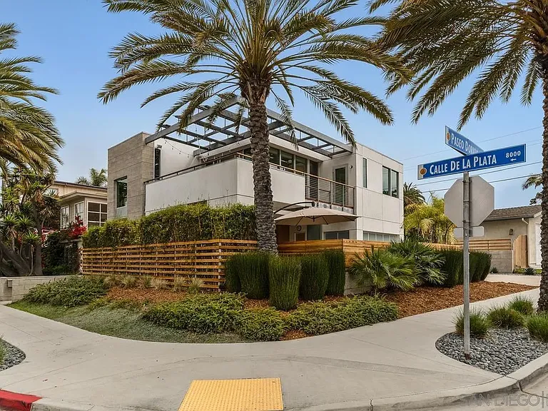 8001 Calle De La Plata — Photo 19