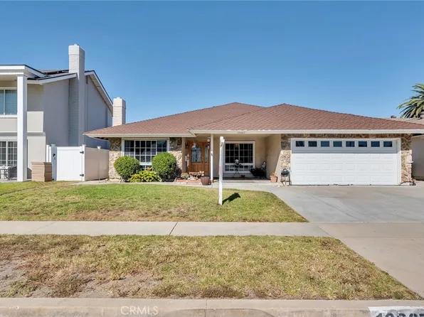 19607 Delight St, Santa Clarita, CA 91351