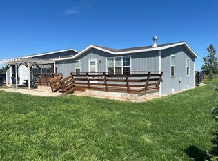 416 Captains Cove Pl, Pierre, SD 57501