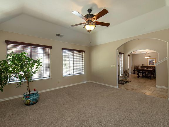 4th image of 5232 Horseshoe Bend Ave