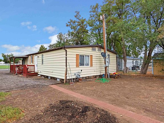 5th image of 275 1st Ave E