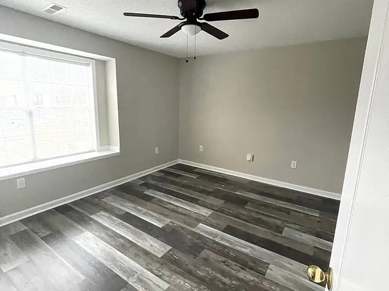 219 W Sunset Cir — Photo 22