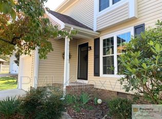 537 Confederate Dr, Knoxville, TN 37922