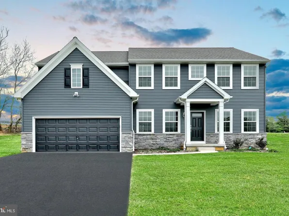 20 Greenview Dr, Shrewsbury, PA 17361
