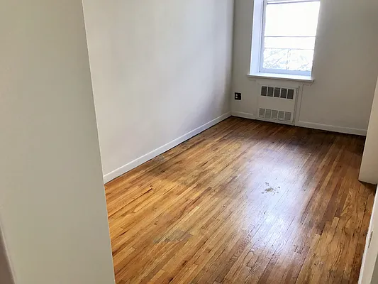 Rented by Joe Gotham LTD | media 41