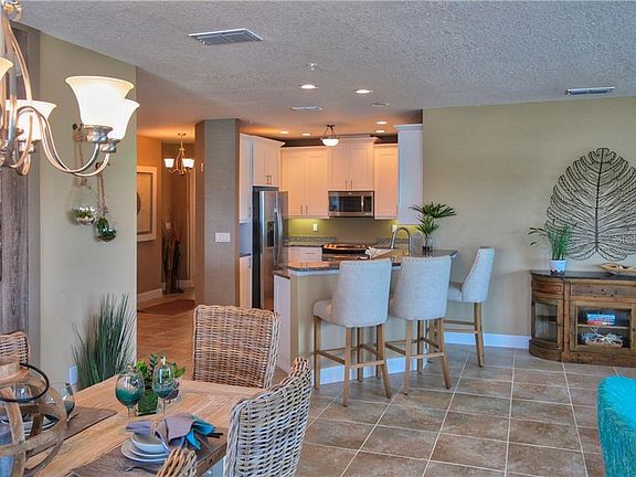 4th image of 3404 79th Street Cir W Unit 201