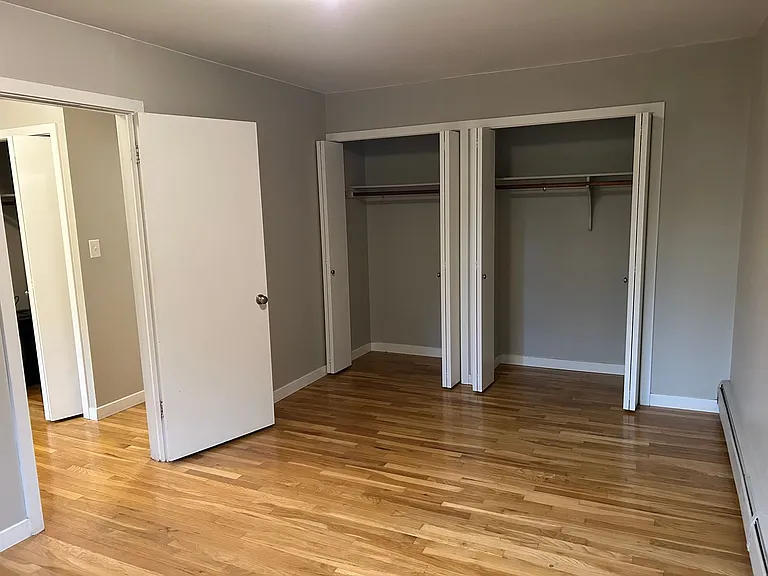 831 W Nickerson St — Photo 12