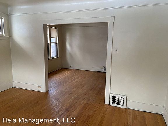 3rd image of 2676 Sturtevant Ave #V
