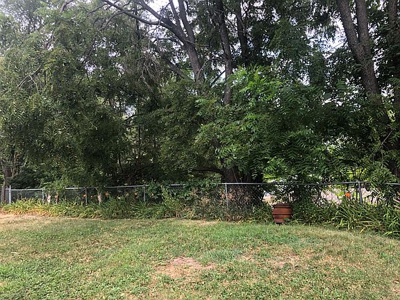 2nd image of 7315 La Vista Dr
