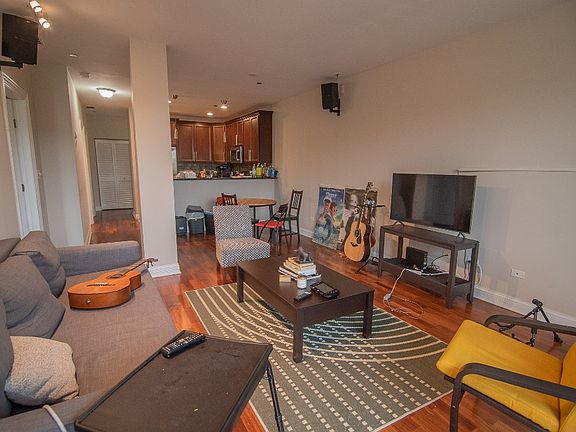 2nd image of 4950 N Western Ave APT 2A