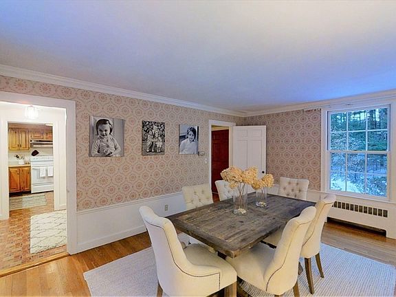 4th image of 78 Draper Rd