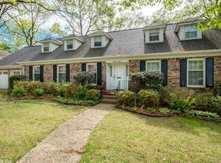 2608 Arkansas Valley Dr, Little Rock, AR 72212