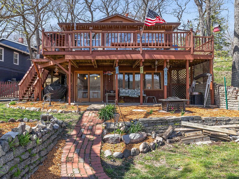 1st image of 8416 Lakeshore Dr