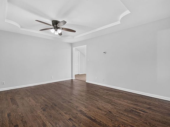 3rd image of 1721 Kelly Ave