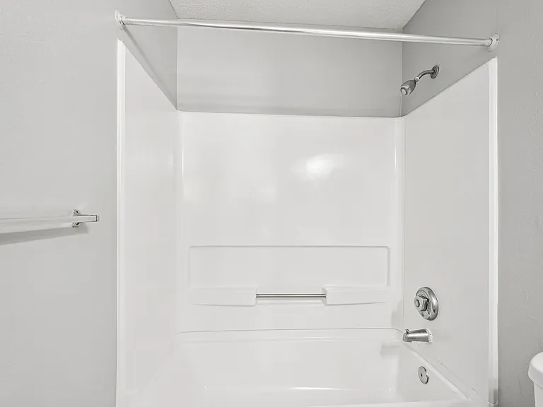 Pointe South Townhomes — Photo 7