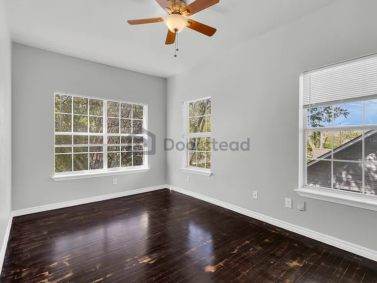 403 Fulton Ave #8 — Photo 11