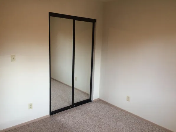 723 Berry Ave APT C, Hayward, CA 94544