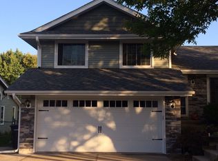 605 55th St, West Des Moines, IA 50266