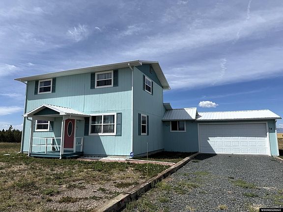2nd image of 14 Beaver Rd