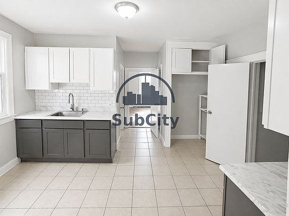 4th image of 239 Columbia Ave APT 1L
