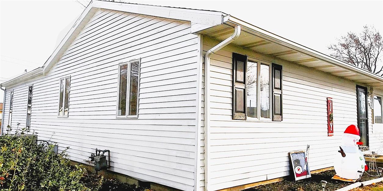 703 S Sandusky St, Catlin, IL 61817 Zillow