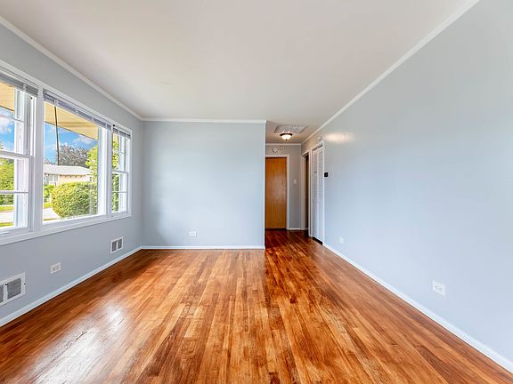 5th image of 8708 44th Pl