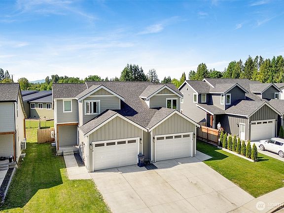 3rd image of 517 Colton Lane