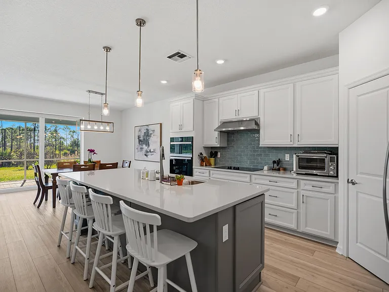 4265 SW Cornerstone Way — Photo 5
