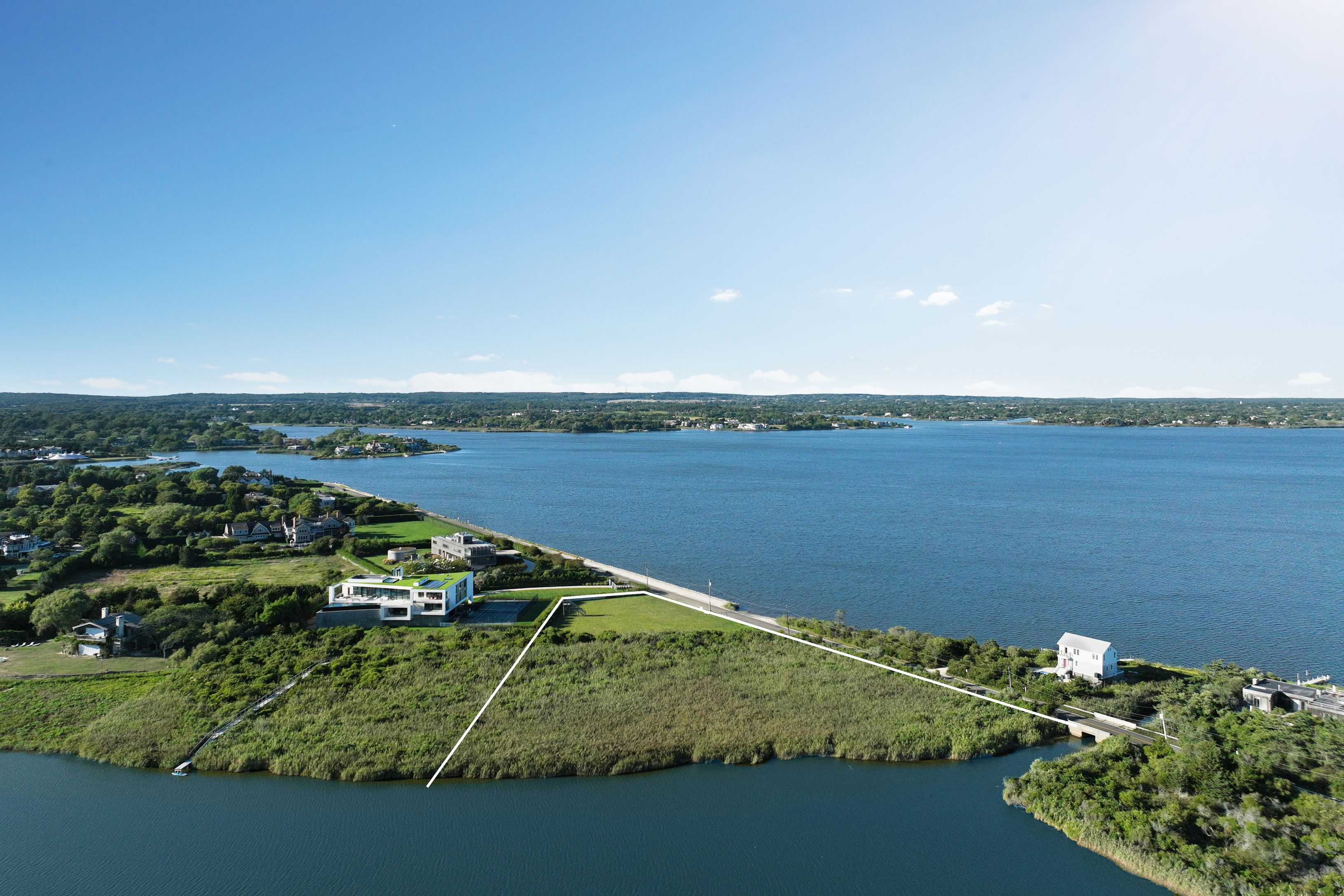 975 Flying Point Rd, Water Mill, NY 11976 Out East