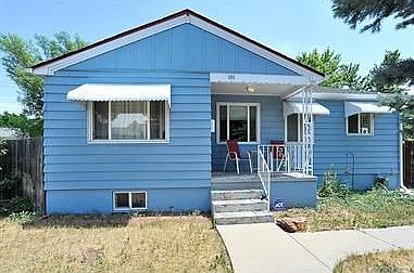 1st image of 884 S Quieto Way
