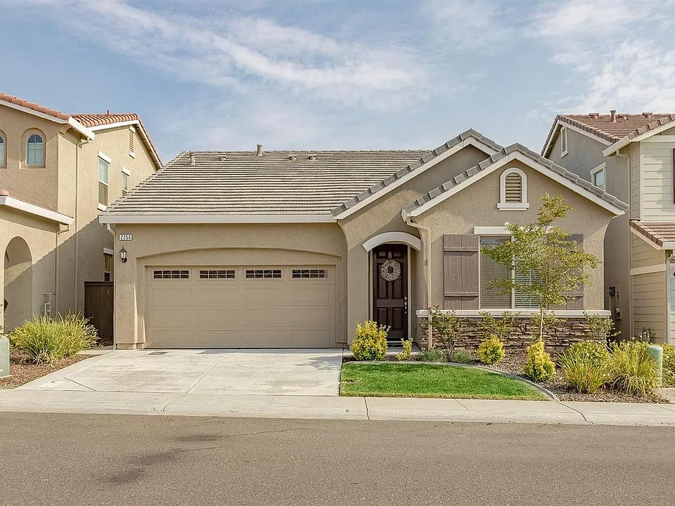 2256 Ranch View Dr