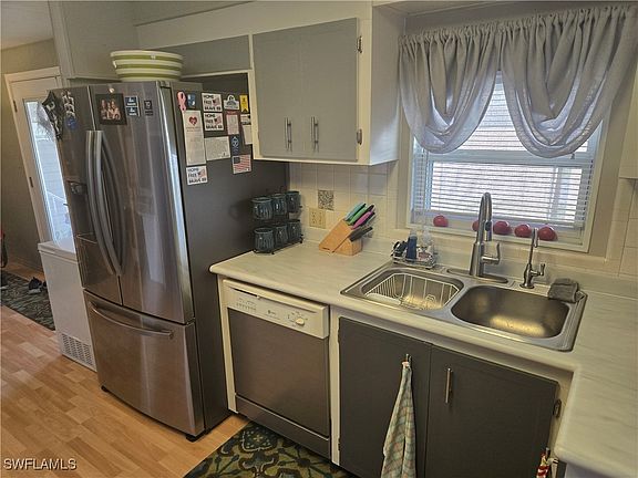 4th image of 524 Hogan Dr