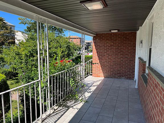 2nd image of 60 Byron Ave