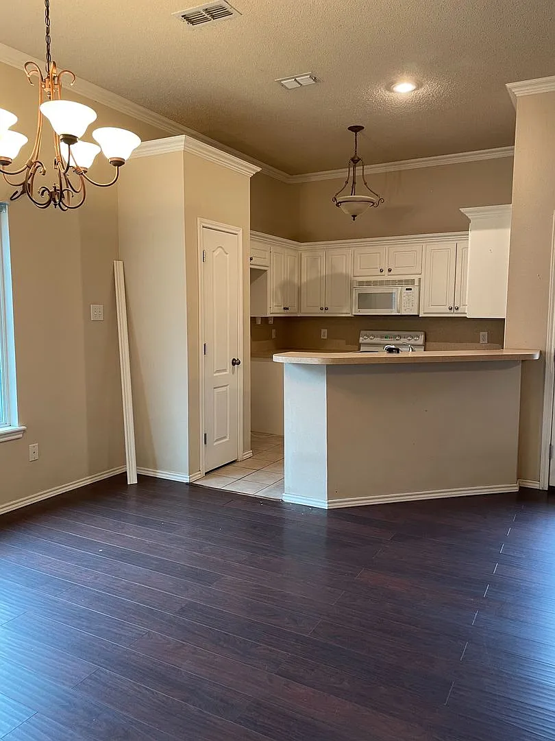 Beautiful Clean Gem Available September! — Photo 4