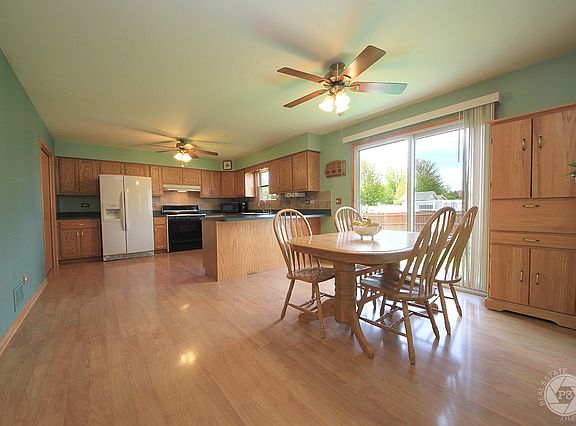 4th image of 15633 Donegal Dr