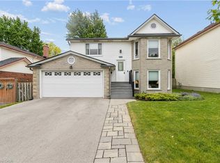 406 Ironwood Rd, Guelph, ON N1G3N8
