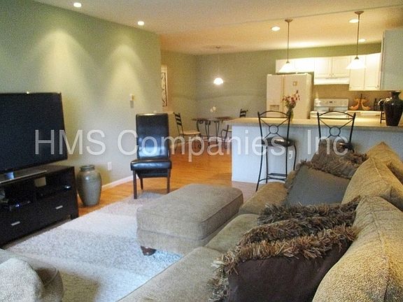 3rd image of 626 Lynn Ave Unit 36