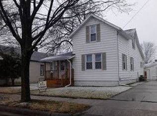 1212 Fitzhugh St, Bay City, MI 48708