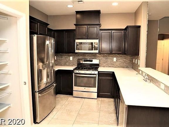 5th image of 9591 Vega Carpio Ave
