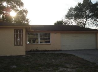 8851 Farmington Ln, Port Richey, FL 34668