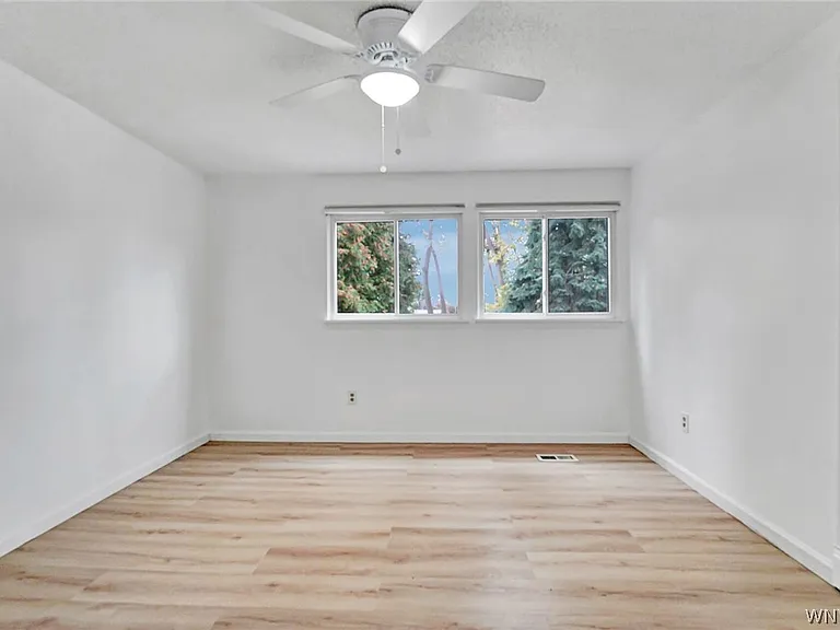 1 Apollo Dr — Photo 20
